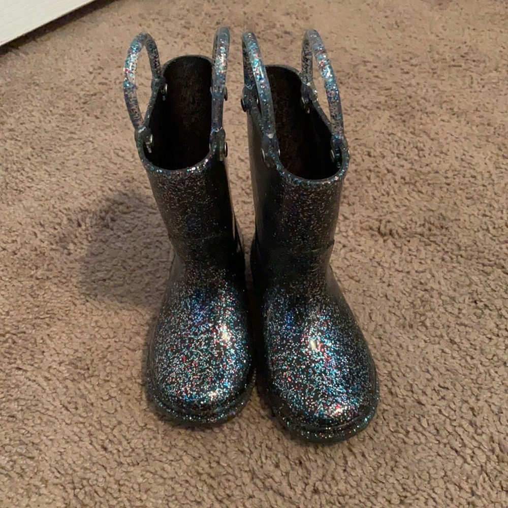 Rain boots